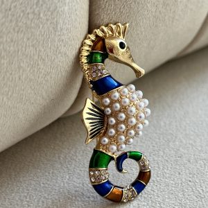 گلسینه اسب آبی مرواریدی